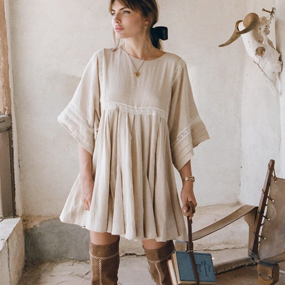 **MOVING SALE EVERYTHING MUST GO** Spell Paloma Mini Dress Medium